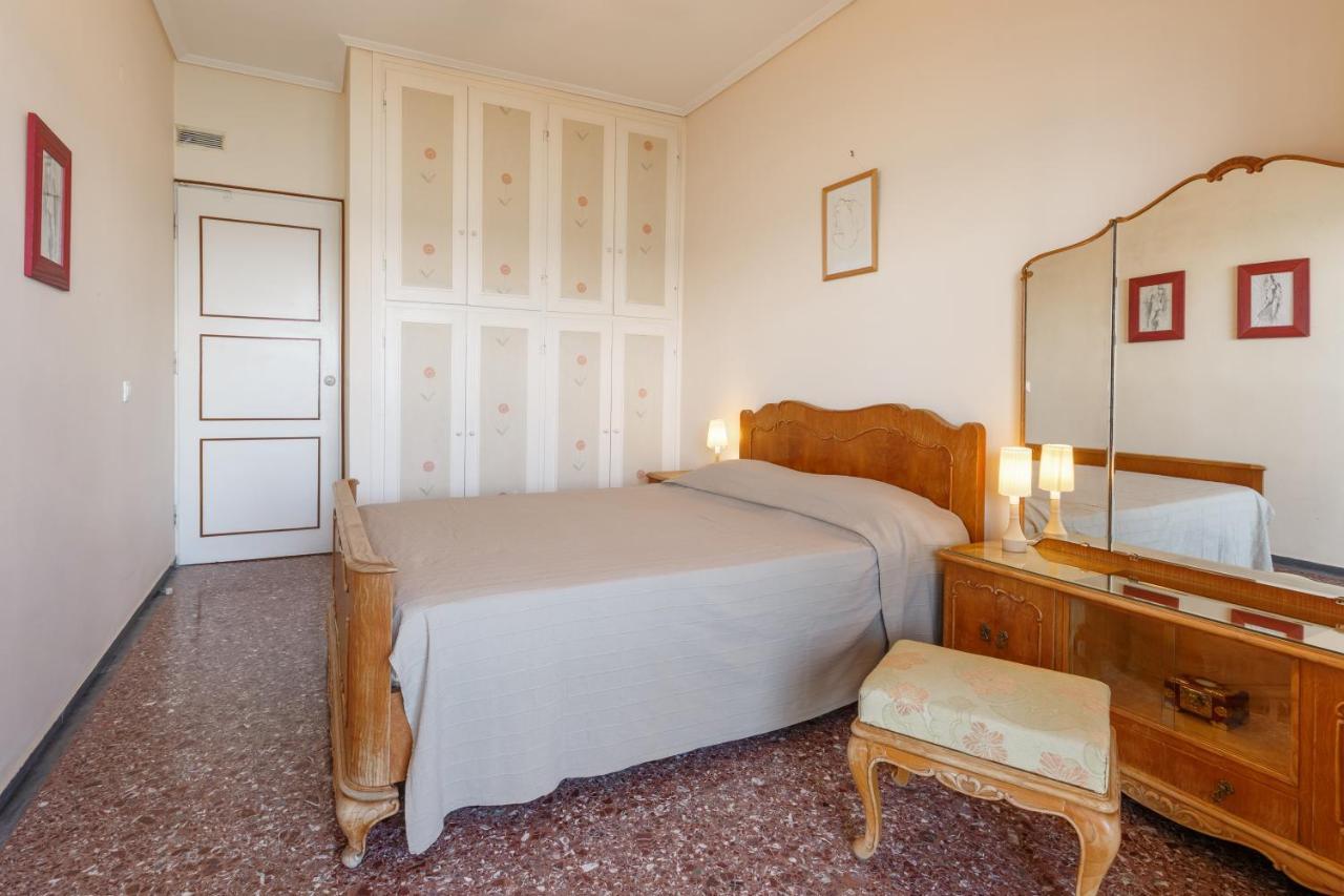 Metaxa Seafront Apartment Peraia  Bagian luar foto